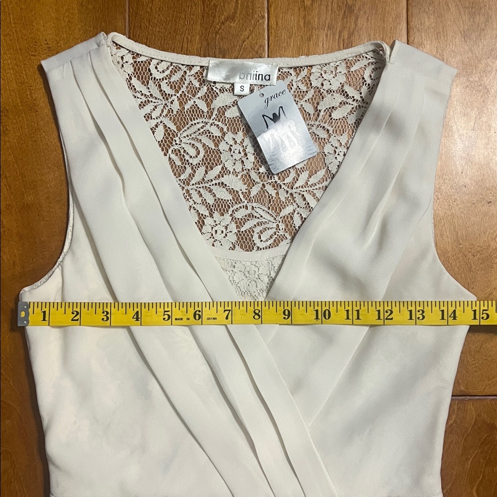 Aniina Cream Lace V-Neck Mini Dress Size Small Wedding Bridal Shower Cocktail - Picture 4 of 14